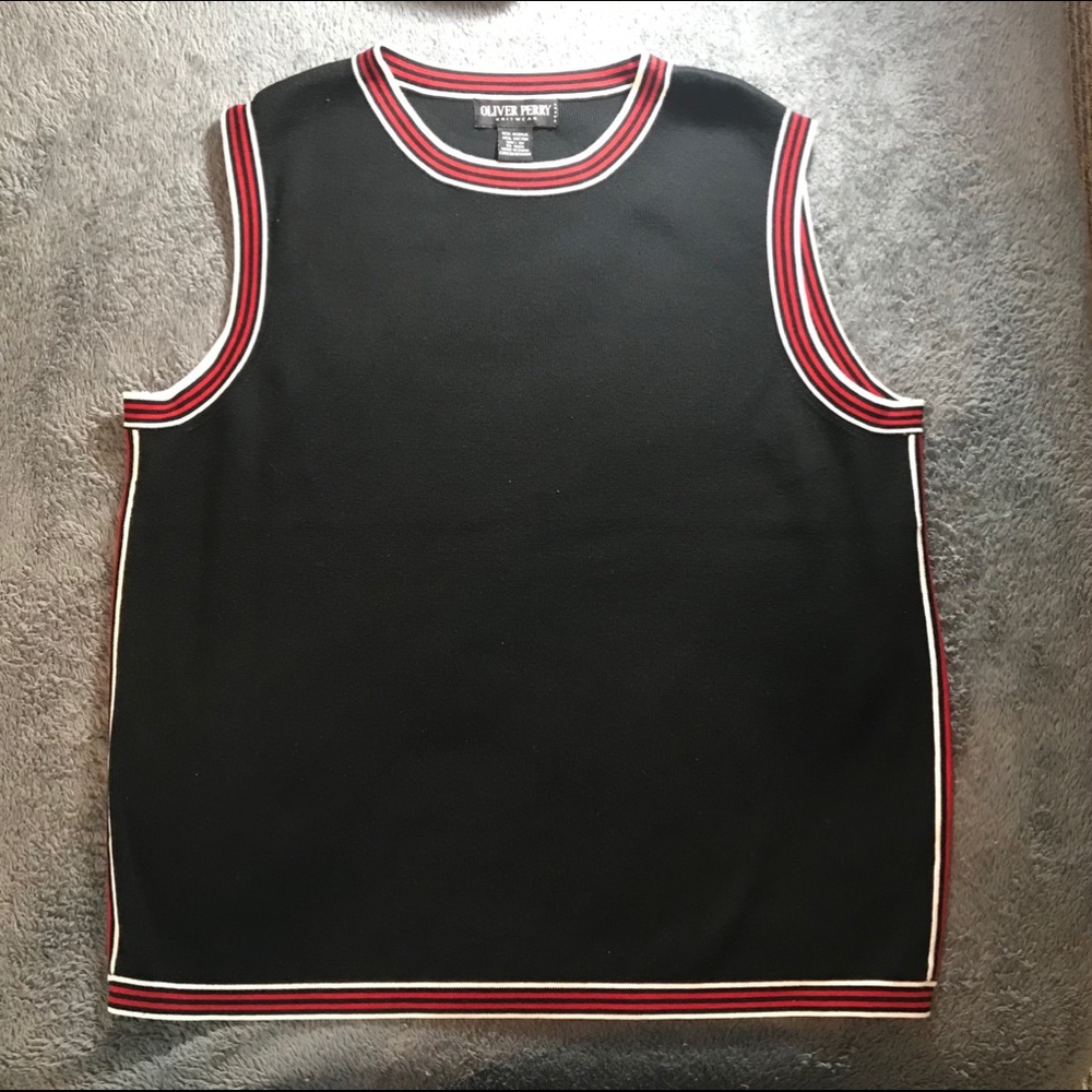 ‼️SOLD‼️ NEVER WORN! OLIVER PERRY SWEATER